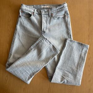 Levi’s Wedgie Straight Leg Jeans